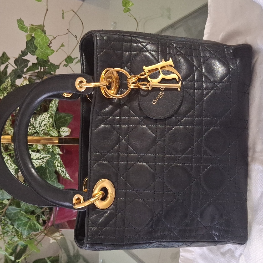 Dior Black Quilted Handbag - Picture 13 of 16
